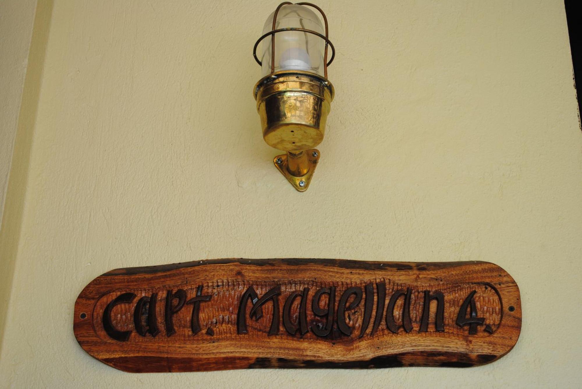 Captain'S Lodge And Bar Panglao Esterno foto